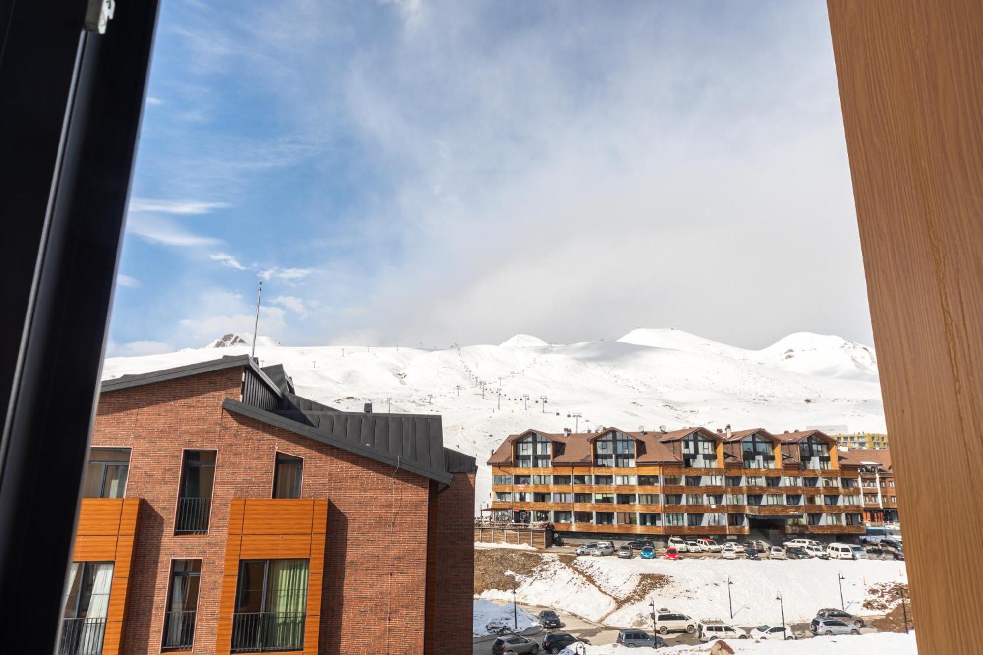New Gudauri Suites Номер фото